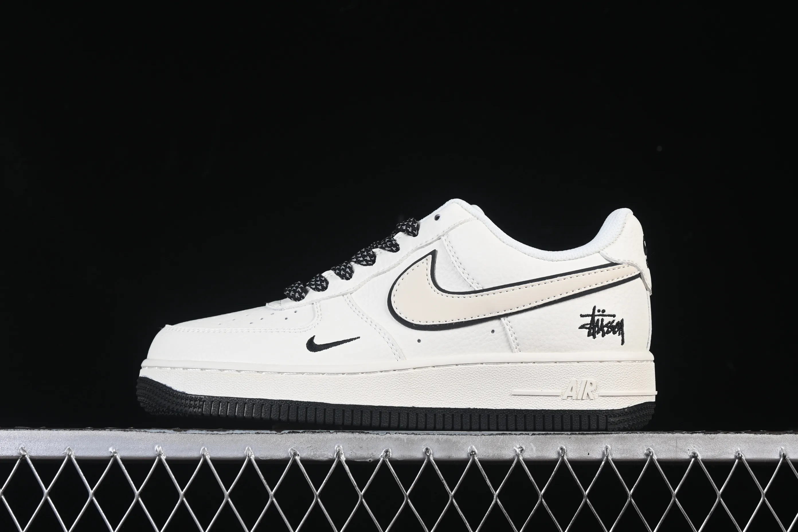 All categories Nk Air Force 1 Air Force series Nk Air Force 1 Low Air Force low-top Nike Air Force 1'07 Low Stusi co-branded beige black bottom Air Force 1 low-top casual sneakers CS5288-046